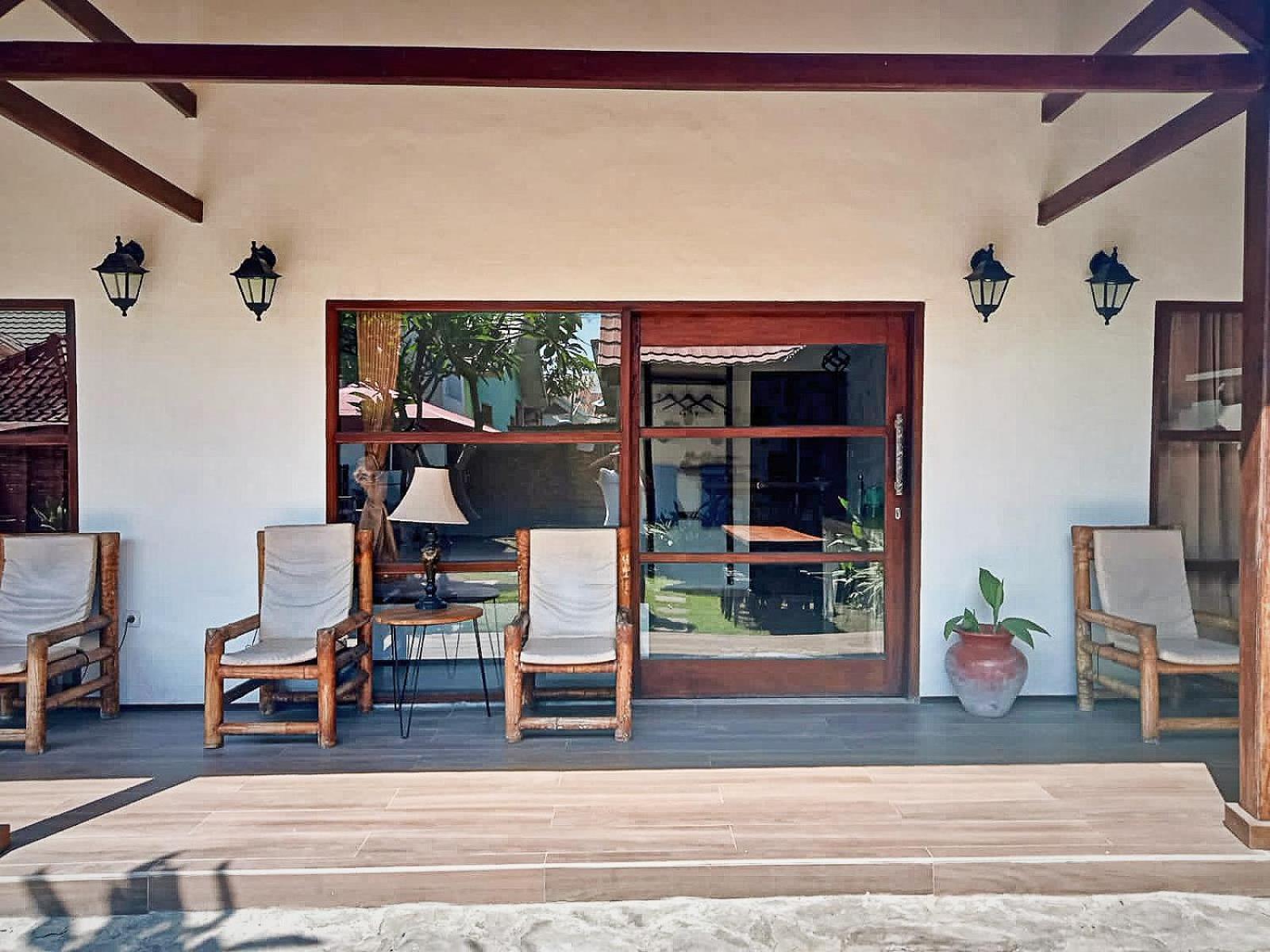 Bed and Breakfast Classico Italiano Gili Air Exterior foto