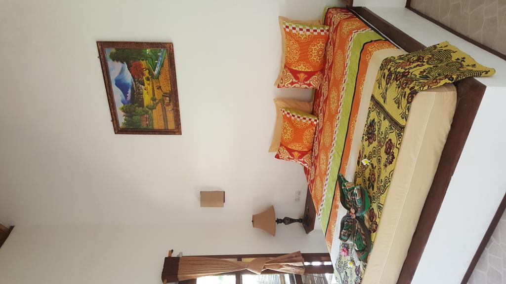 Bed and Breakfast Classico Italiano Gili Air Exterior foto
